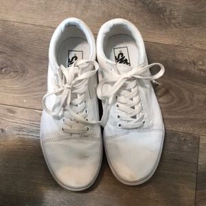 GENTLY WORN WHITE VANS- CLASSIC LACE TIE!!